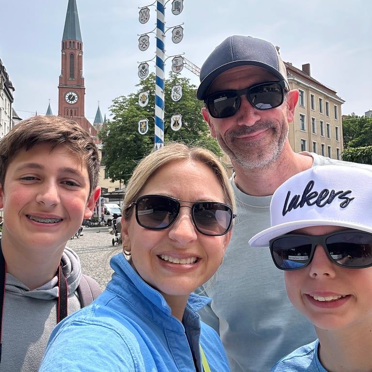 Family selfie outside Wienerplatz
